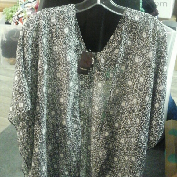 Torrid Accessories - RUANA